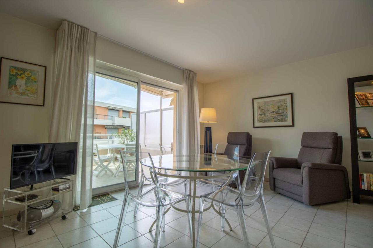 Bright Cocoon With Terrace And Sea View * Saint-Raphaël